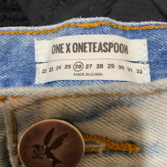 One Teaspoon Outlaws  cutoff denim shorts - Picture 5 of 8